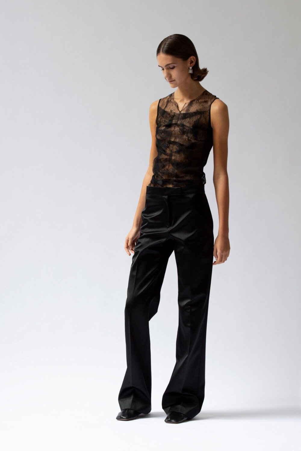 服裝店商業(yè)設(shè)計 模特素材與服裝服飾的完美融合